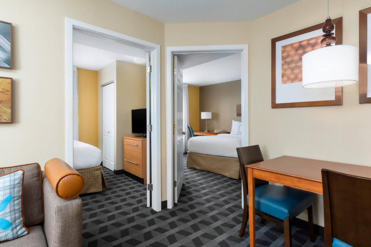 Mainstay Suites Mt Laurel - Philadelphia Mount Laurel Exterior photo