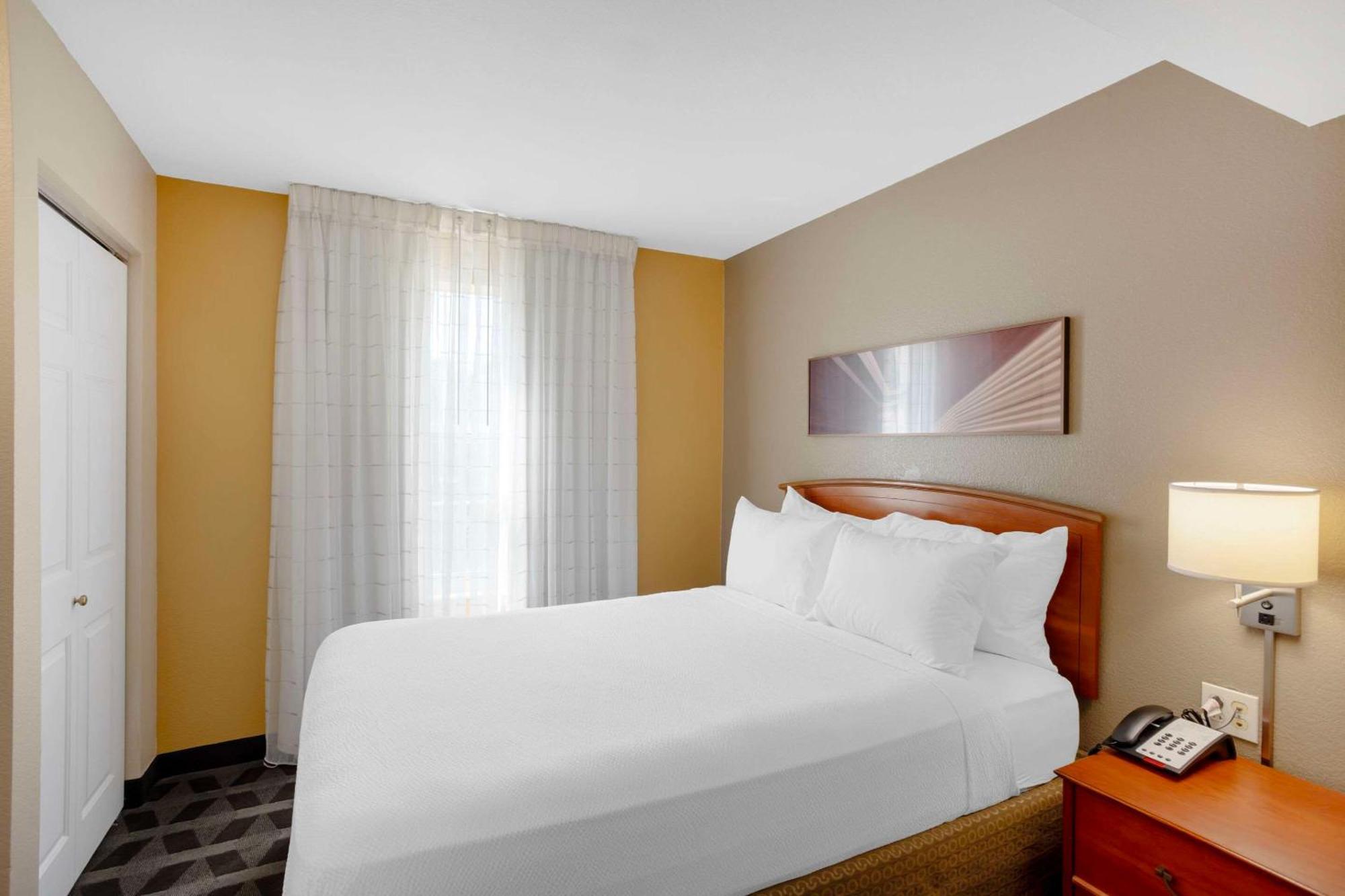 Mainstay Suites Mt Laurel - Philadelphia Mount Laurel Exterior photo